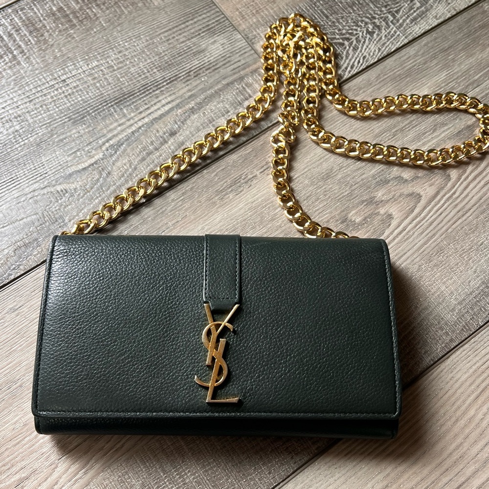 YSL Wallet with unbranded chain
